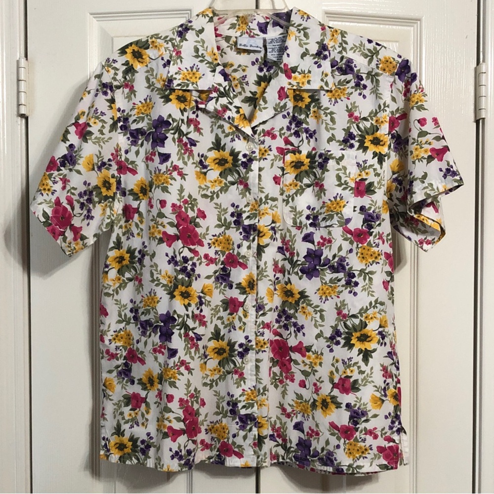 Bobbie Brooks Multicolor Floral Blouse Size XL Short Sleeves